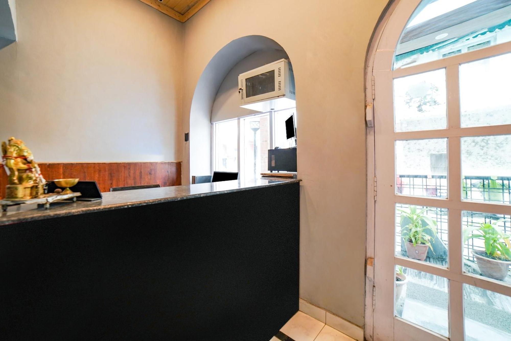 Hotel O Sunshine Guest House 아람볼 외부 사진